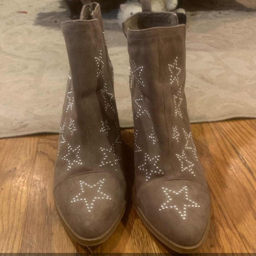 Star booties